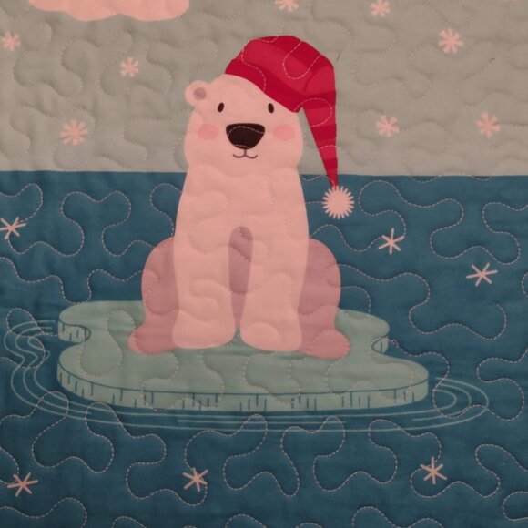 Frosty Friends! New Handmade Winter Scene Child Size / Wall Quilt - 21" X 41" - Picture 4 of 11